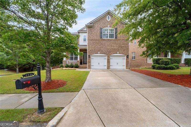 5924 Sharp DR SE