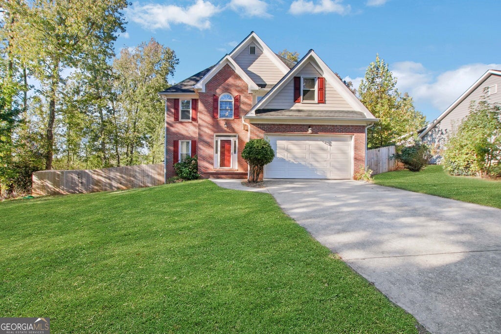 Photo of 5803 Silverthorn Drive, Flowery Branch, GA 30542 (MLS # 10878155)