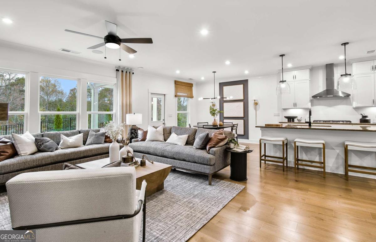 247 Rockledge BND SW