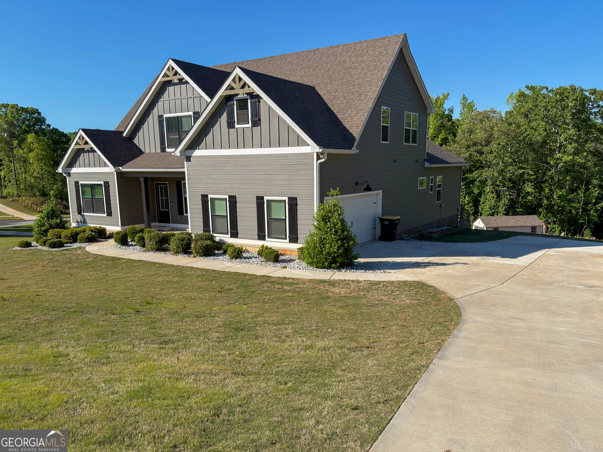 14 Shadybrook Path