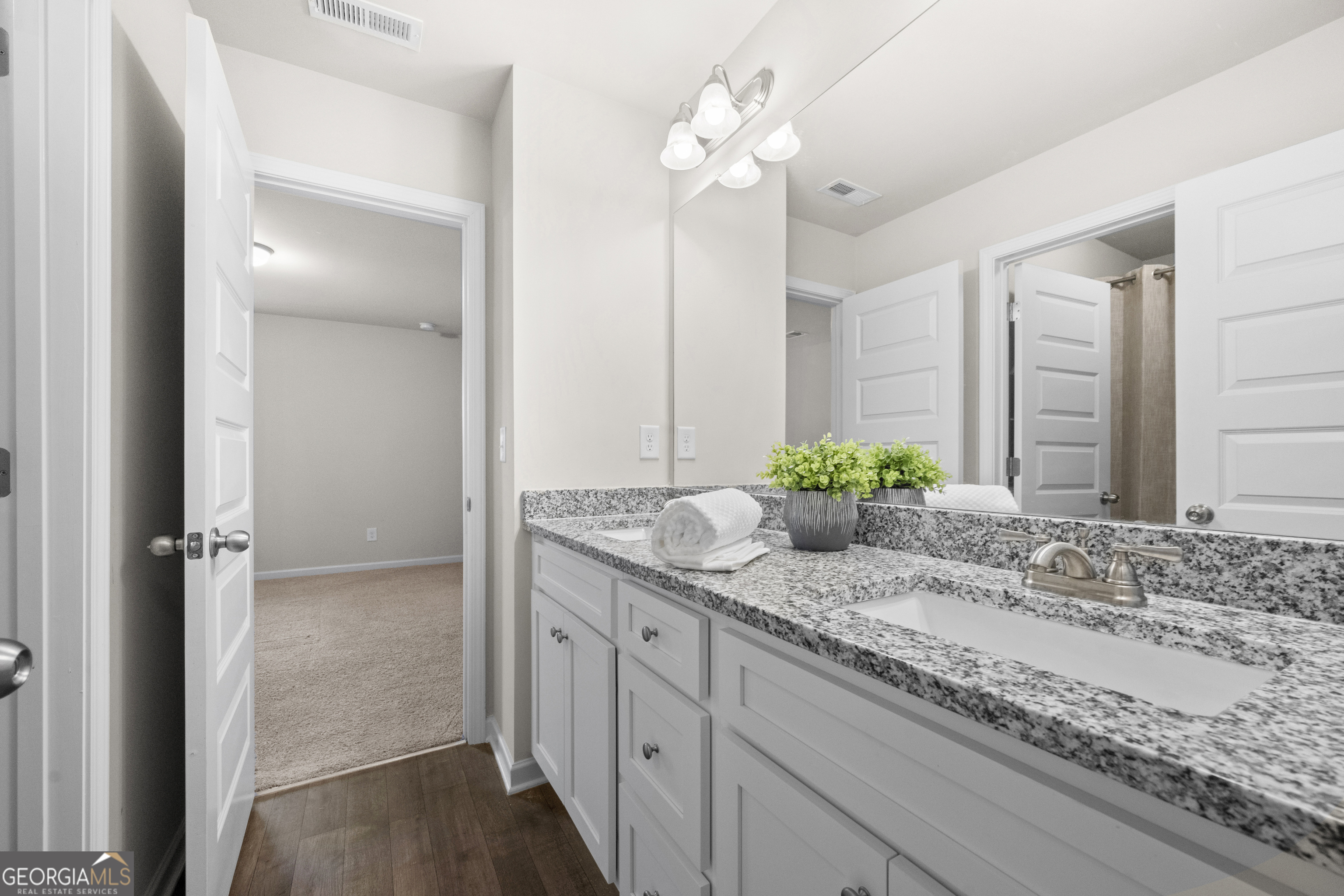 Manor at Montpelier - Residential Lease