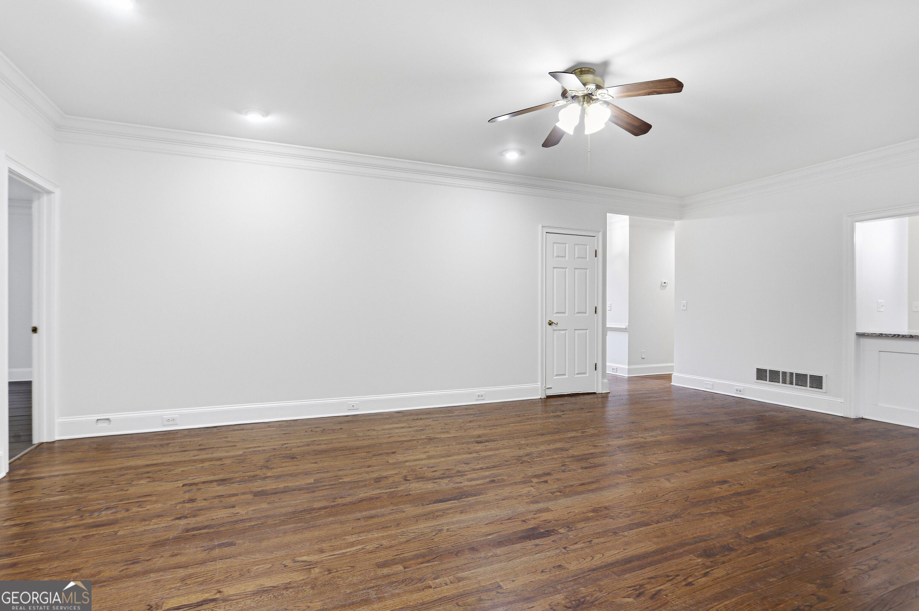 1102 Timber Glen CT SW