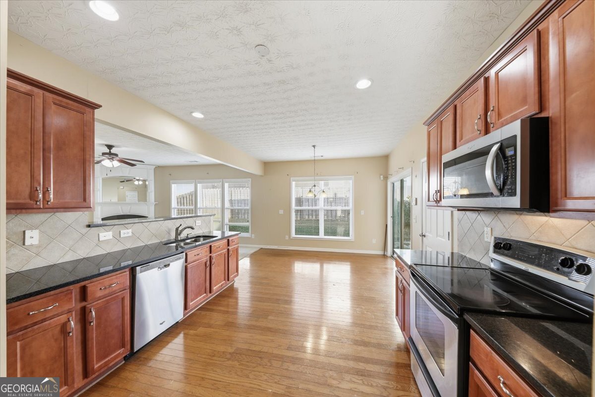 Prominence Point Ph2 - Residential