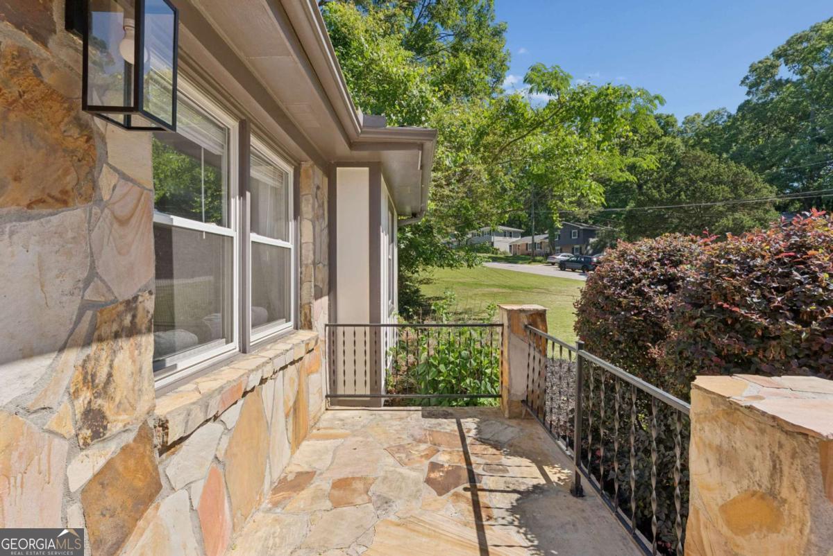 2607 Hatfield CIR SE