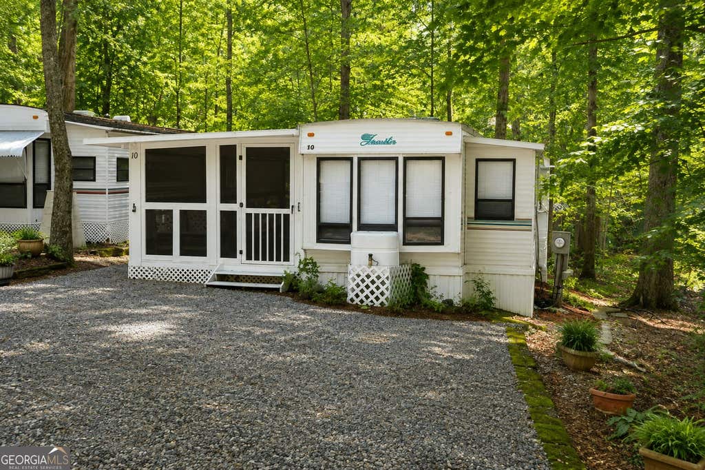 Photo of 10 Timberview Drive, Cleveland, GA 30528 (MLS # 10825589)