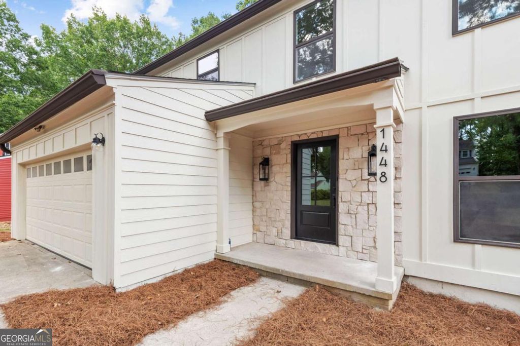 Photo of 1448 Heritage Glen Drive, Marietta, GA 30068 (MLS # 10652755)