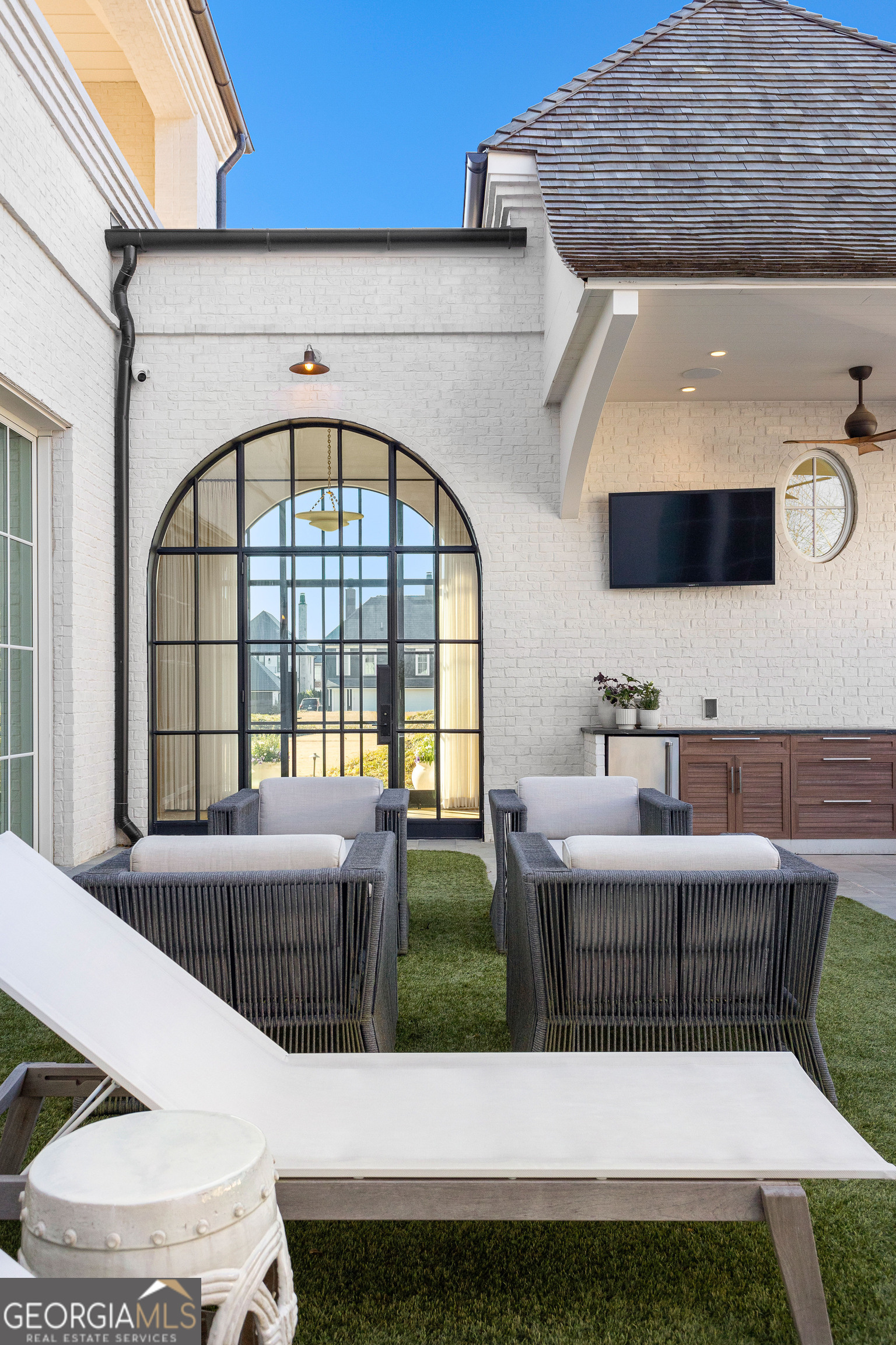 Fayetteville, Georgia 30214, United States, 5 Bedrooms Bedrooms, ,6 BathroomsBathrooms,Residential,Active,15855