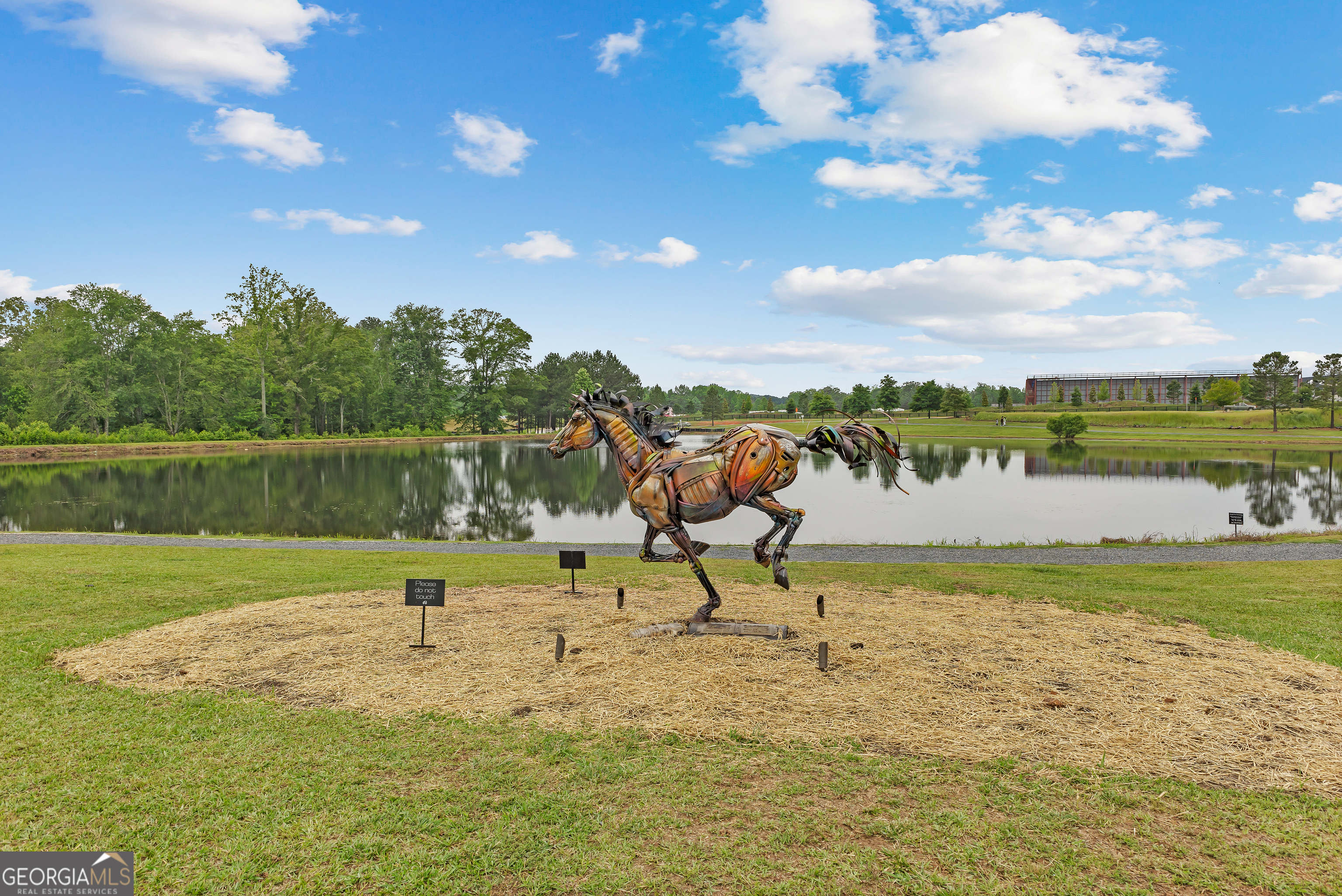 Fayetteville, Georgia 30214, United States, 5 Bedrooms Bedrooms, ,6 BathroomsBathrooms,Residential,Active,15855