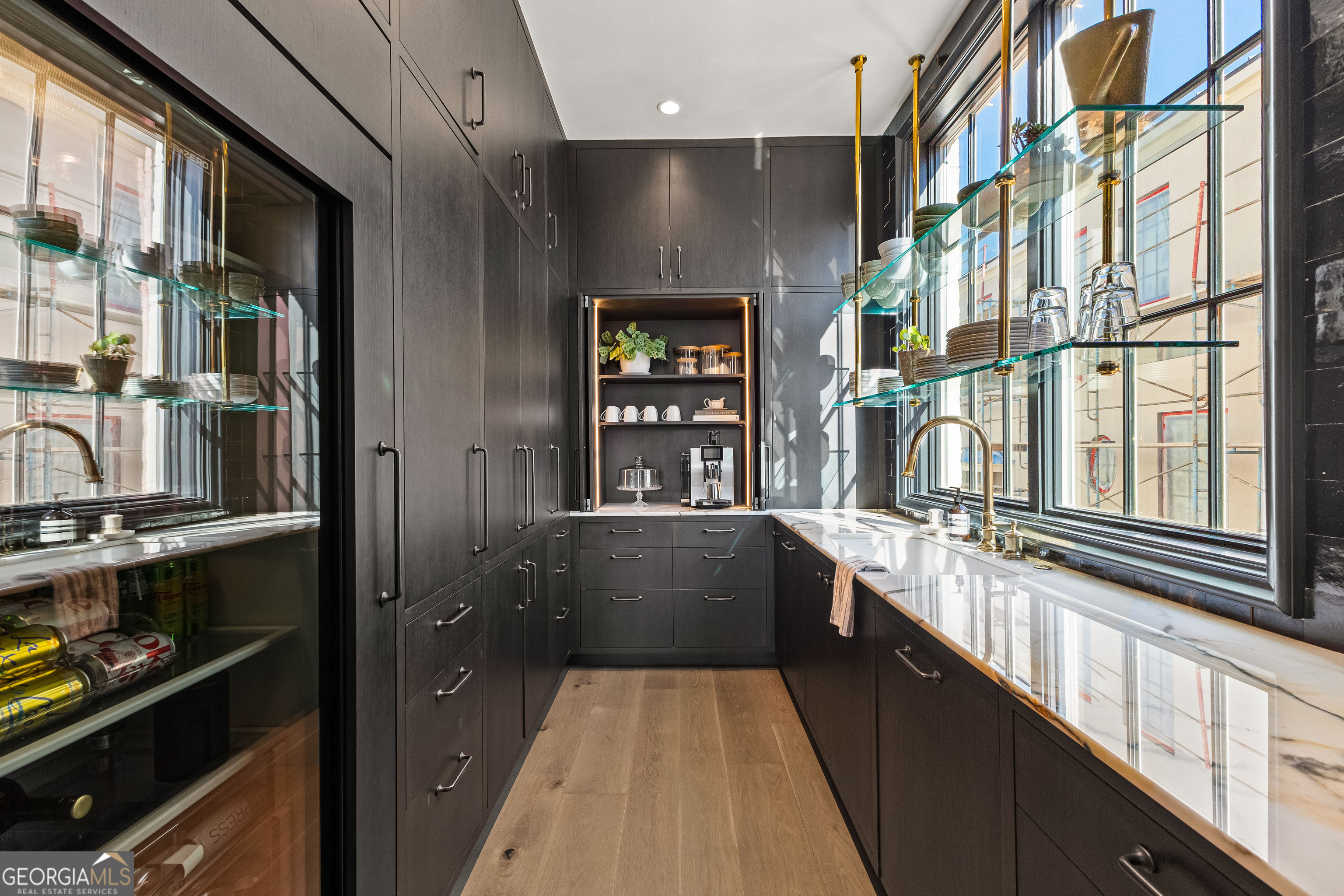 Fayetteville, Georgia 30214, United States, 5 Bedrooms Bedrooms, ,6 BathroomsBathrooms,Residential,Active,15855