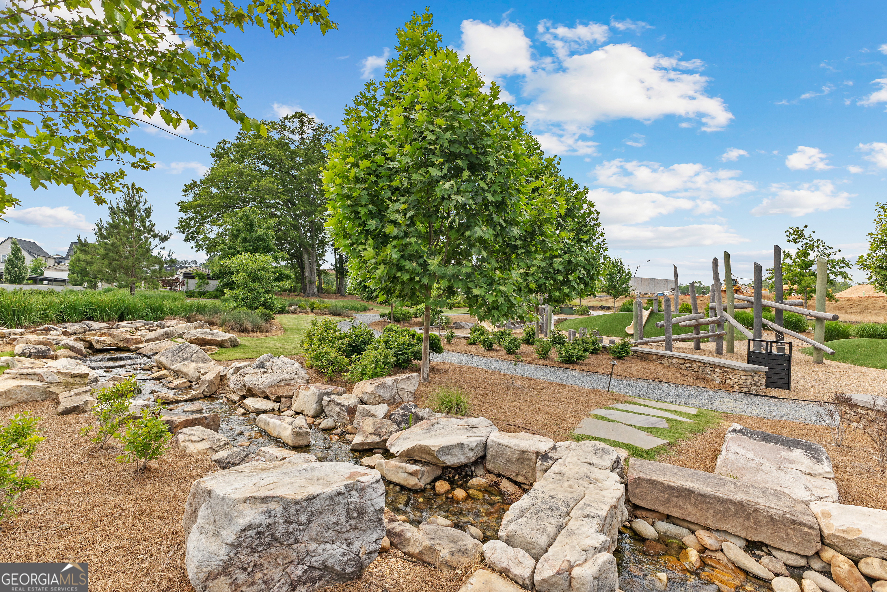 Fayetteville, Georgia 30214, United States, 5 Bedrooms Bedrooms, ,6 BathroomsBathrooms,Residential,Active,15855