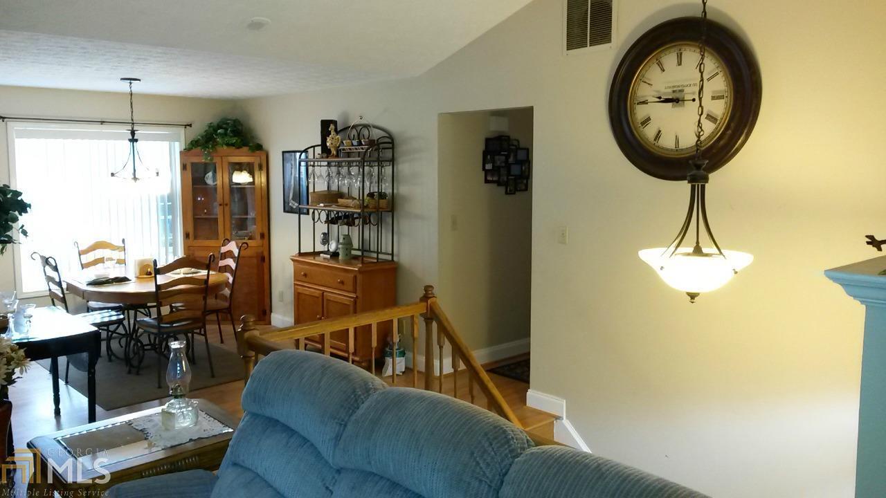 Huntington Acres - Residential
