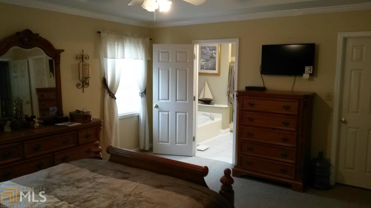 Huntington Acres - Residential