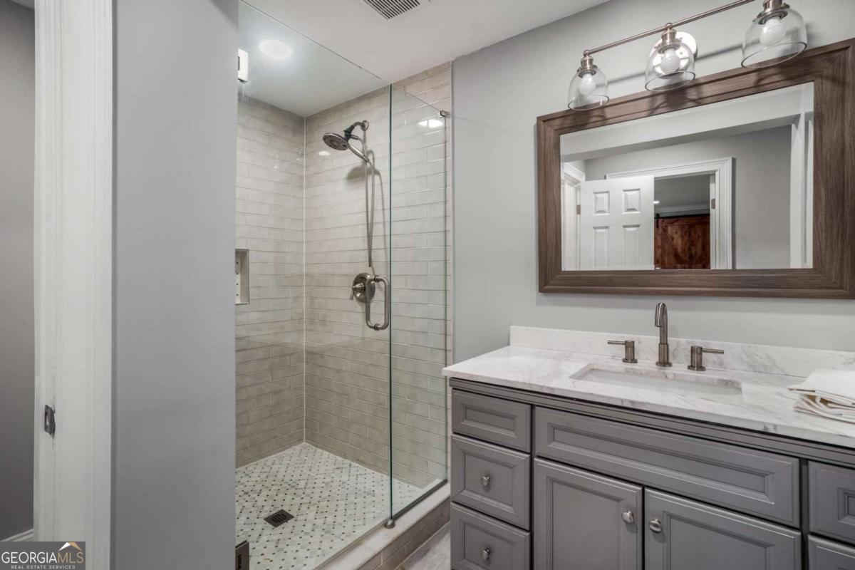 Atlanta Country Club - Residential