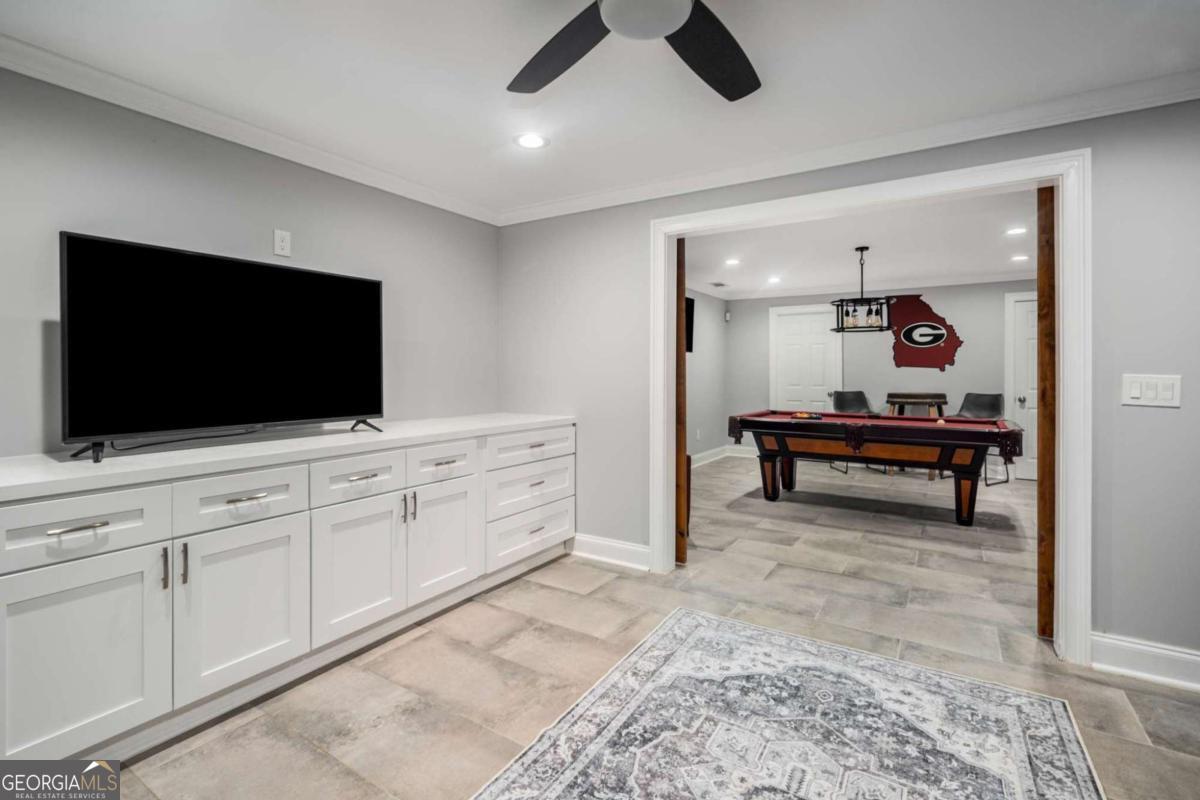 Atlanta Country Club - Residential