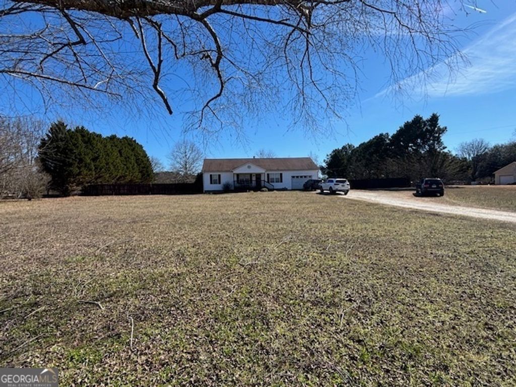 Photo of 13 Chappell Hill Rd, Williamson, GA 30292 (MLS # 10691659)