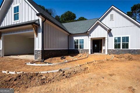 Photo of 133 Oakhurst Terrace NE, Calhoun, GA 30701 (MLS # 10873355)
