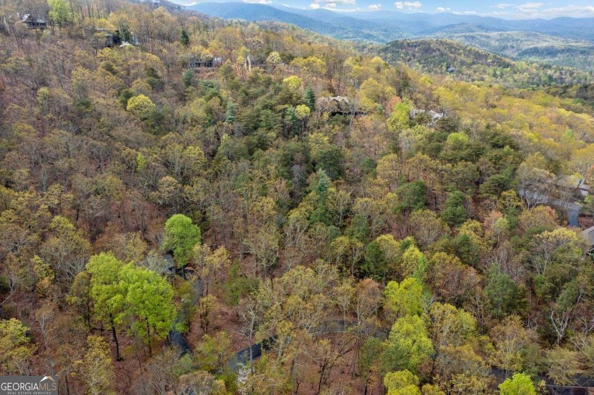 889 Cherokee Trail