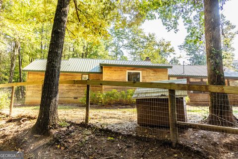 A home in Thomaston