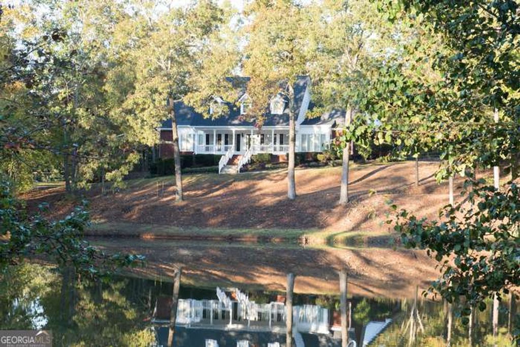 Photo of 1925 Jesse Cronic Road, Braselton, GA 30517 (MLS # 10794174)