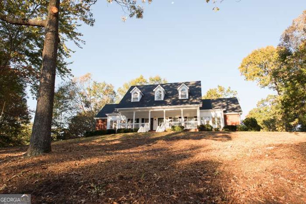 Photo of 1925 Jesse Cronic Road, Braselton, GA 30517 (MLS # 10794174)