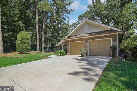 2786 Whisper TRL Douglasville GA 30135