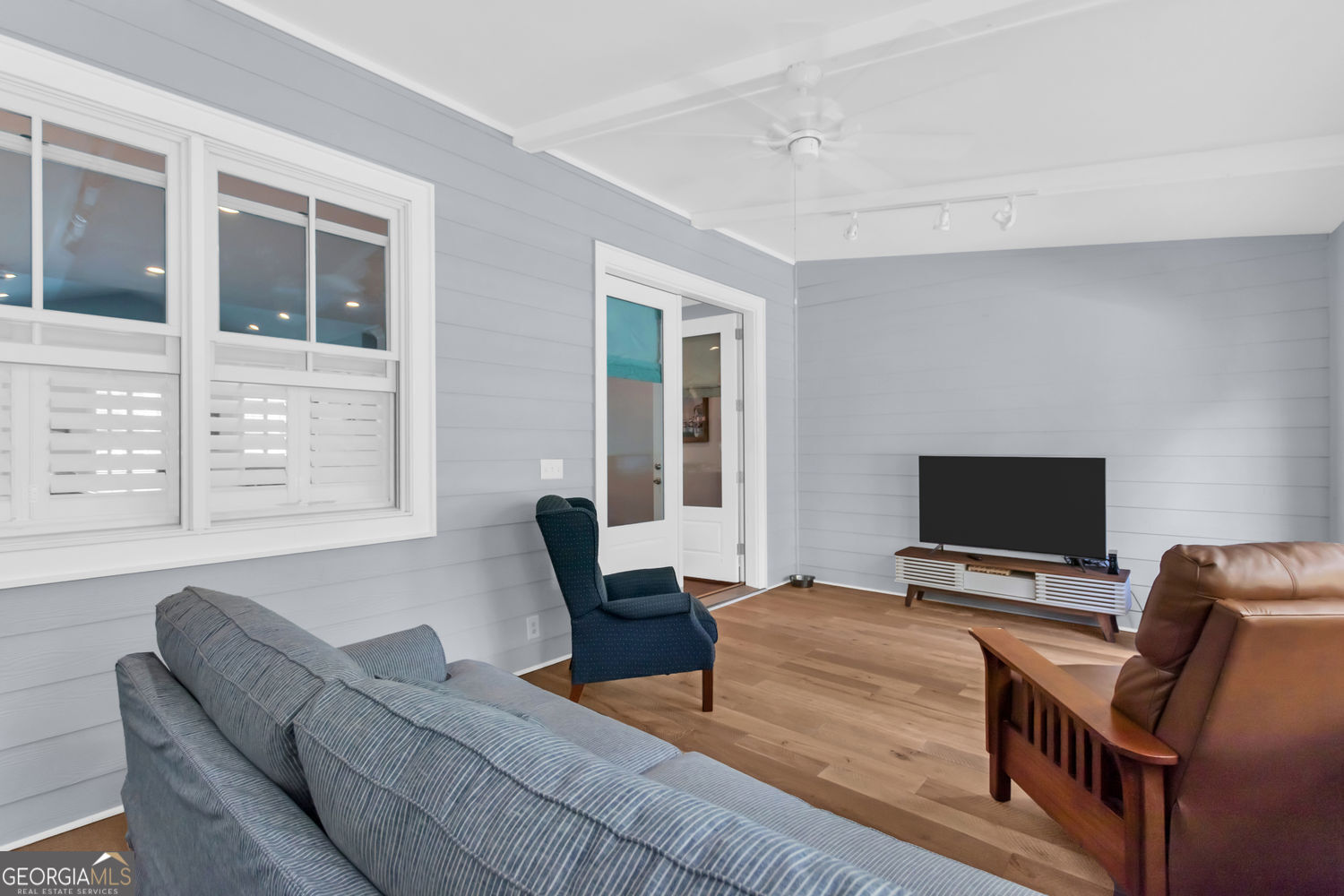 Clarkesville, Georgia 30523, United States, 2 Bedrooms Bedrooms, ,2 BathroomsBathrooms,Residential,Active,212950