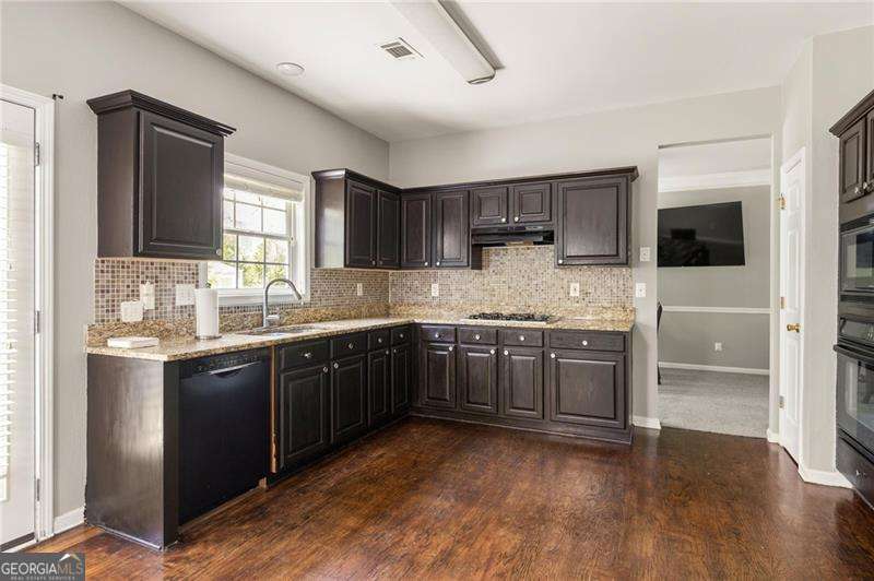 2251 Fall Creek LNDG