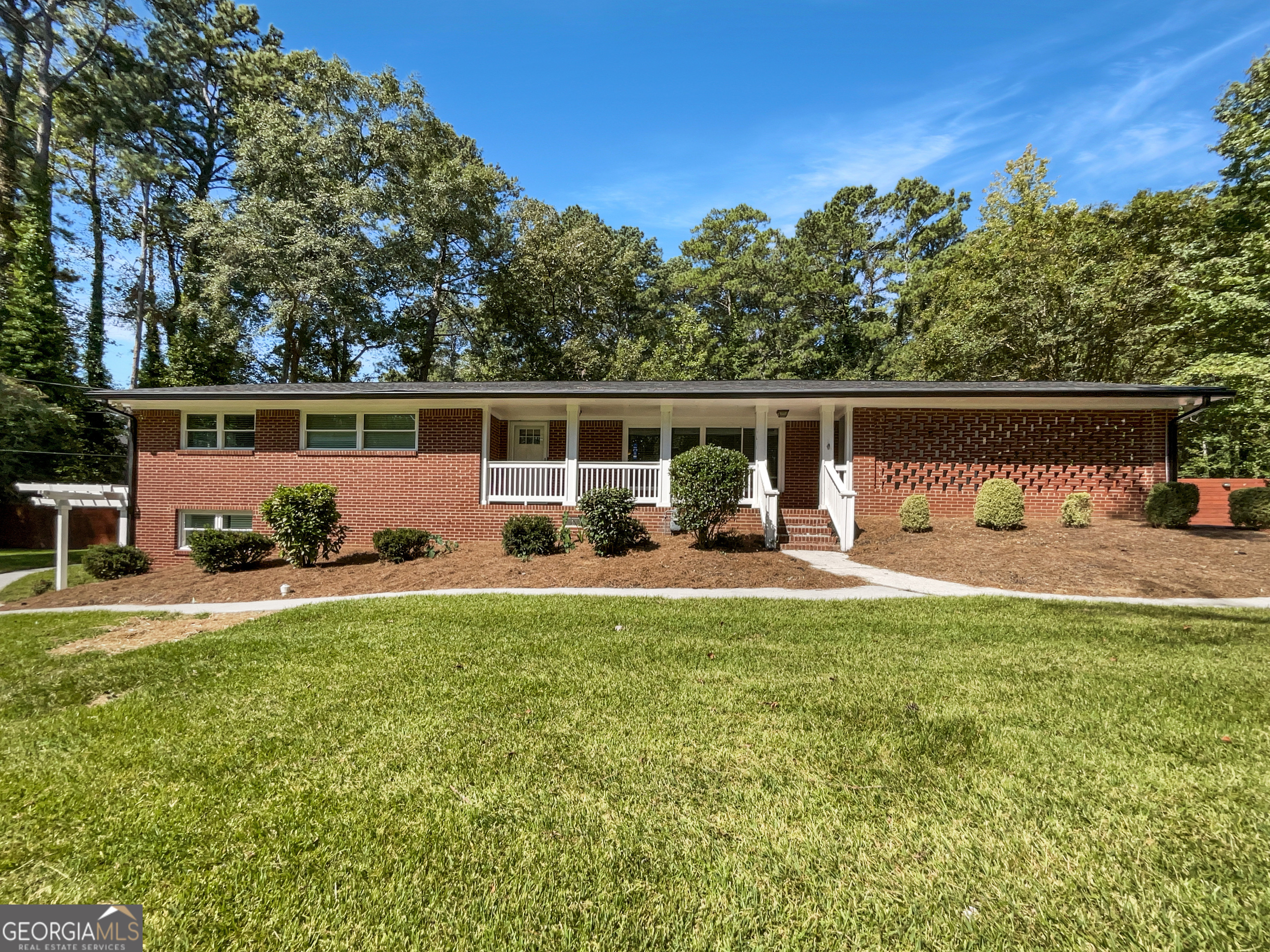 Welcome to this beautifully maintained property, boasting a neutral color paint scheme that complements the fresh interior paint. The kitchen is a chef's dream with all stainless steel appliances and an accent backsplash that adds a touch of elegance. Cozy up next to the fireplace on chilly evenings, or enjoy outdoor activities in the fenced-in backyard. All appliances are new, ensuring a hassle-free move-in experience. This property is a perfect blend of style and comfort, ready to be your new home.. Included 100-Day Home Warranty with buyer activation