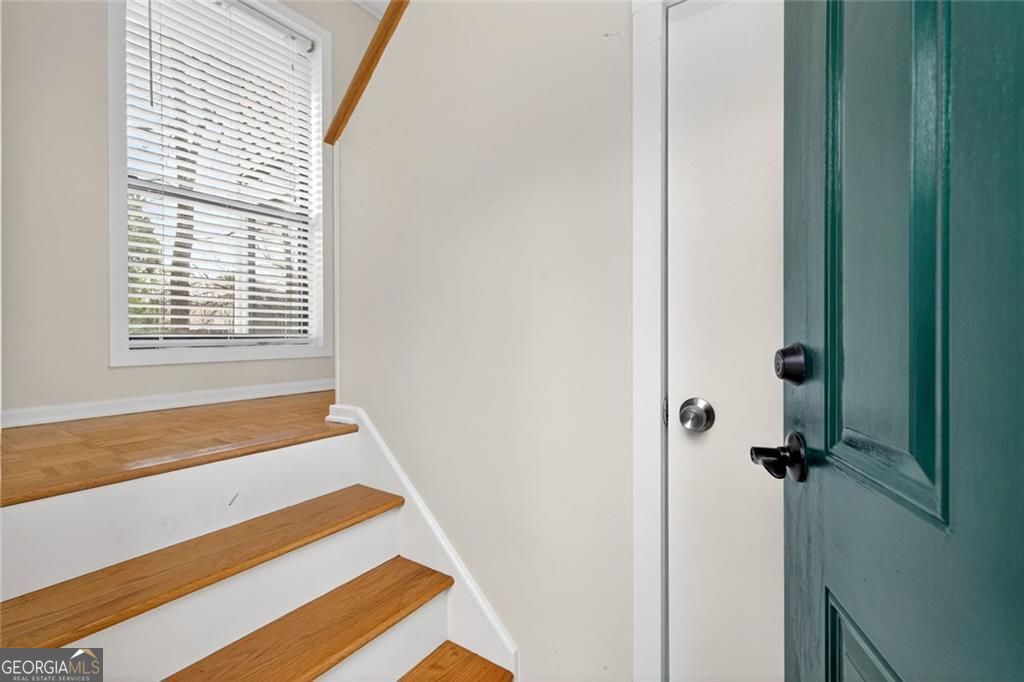 Photo of 204 Wynnes Ridge Circle SE, Marietta, GA 30067 (MLS # 10703956)