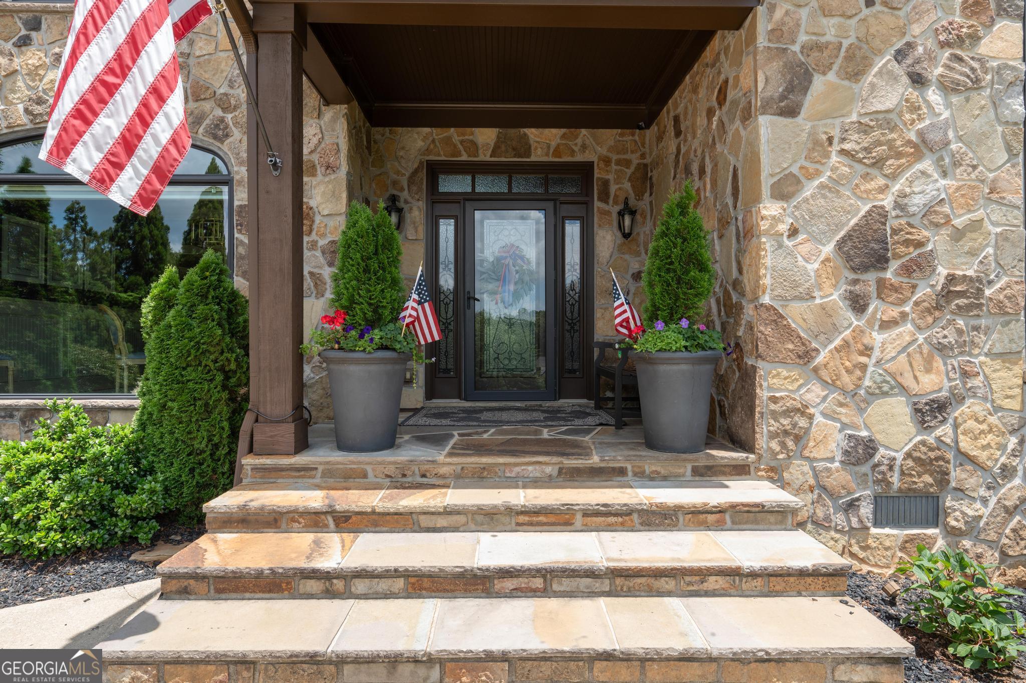 301 Noah PL