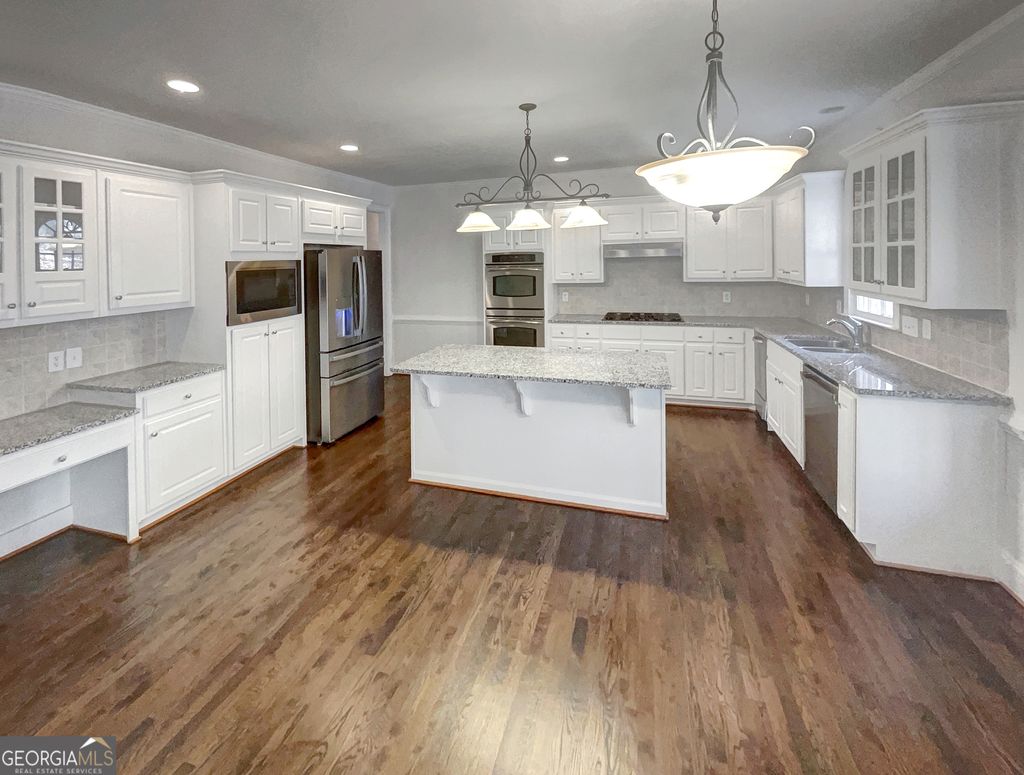 Photo of 7880 Gable Drive, Douglasville, GA 30135 (MLS # 10658608)