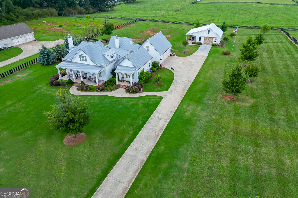 890 Smith Mill RD