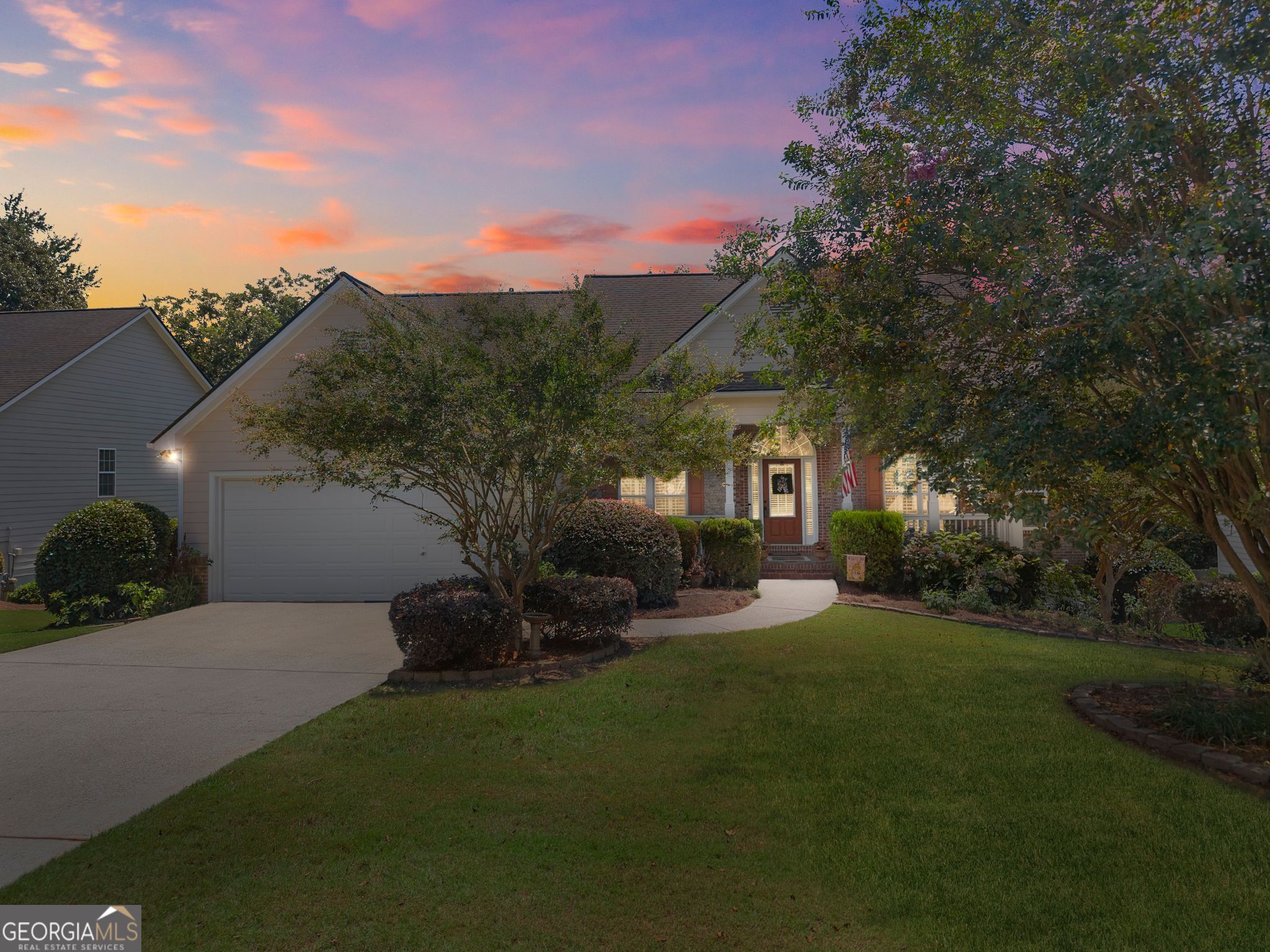 3819 Walnut Grove WAY
