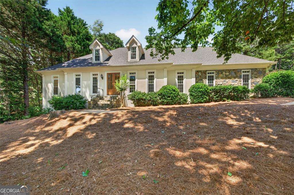 125 Lazy Laurel Chase