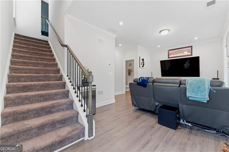 500 Hardy DR