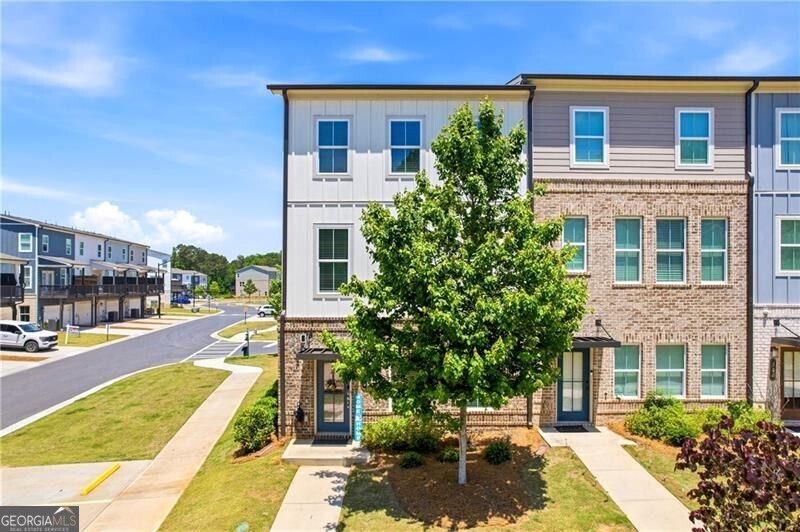 500 Hardy DR