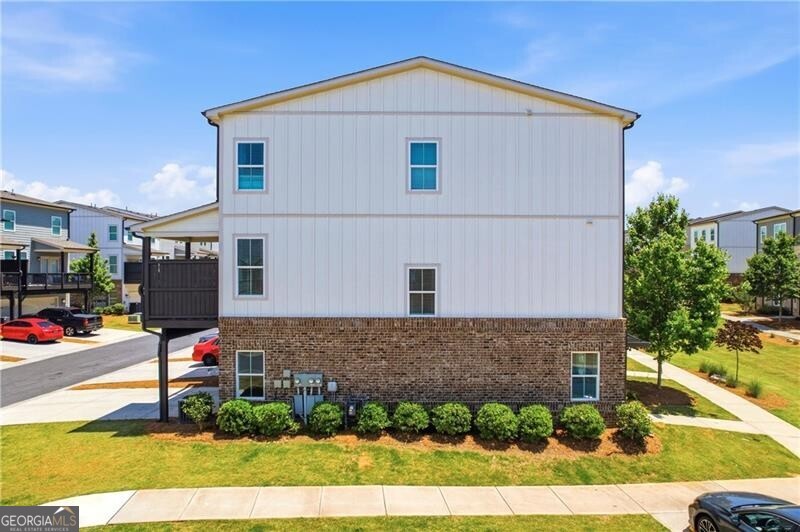 500 Hardy DR