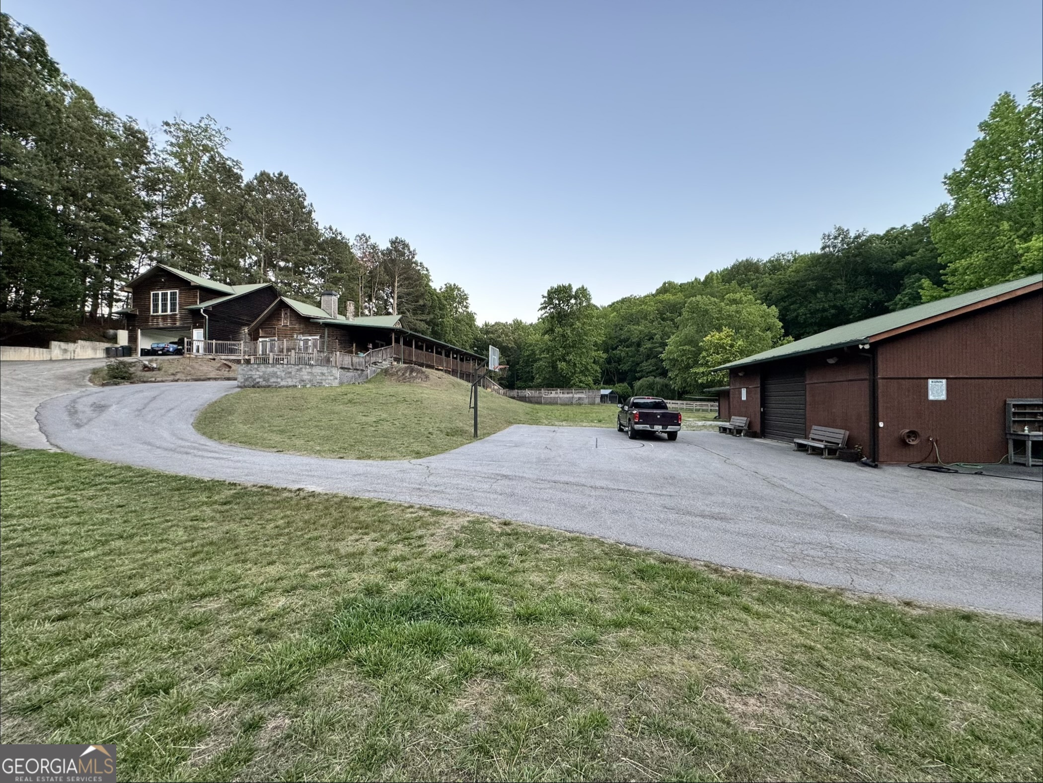 3554 Martin Creek DR