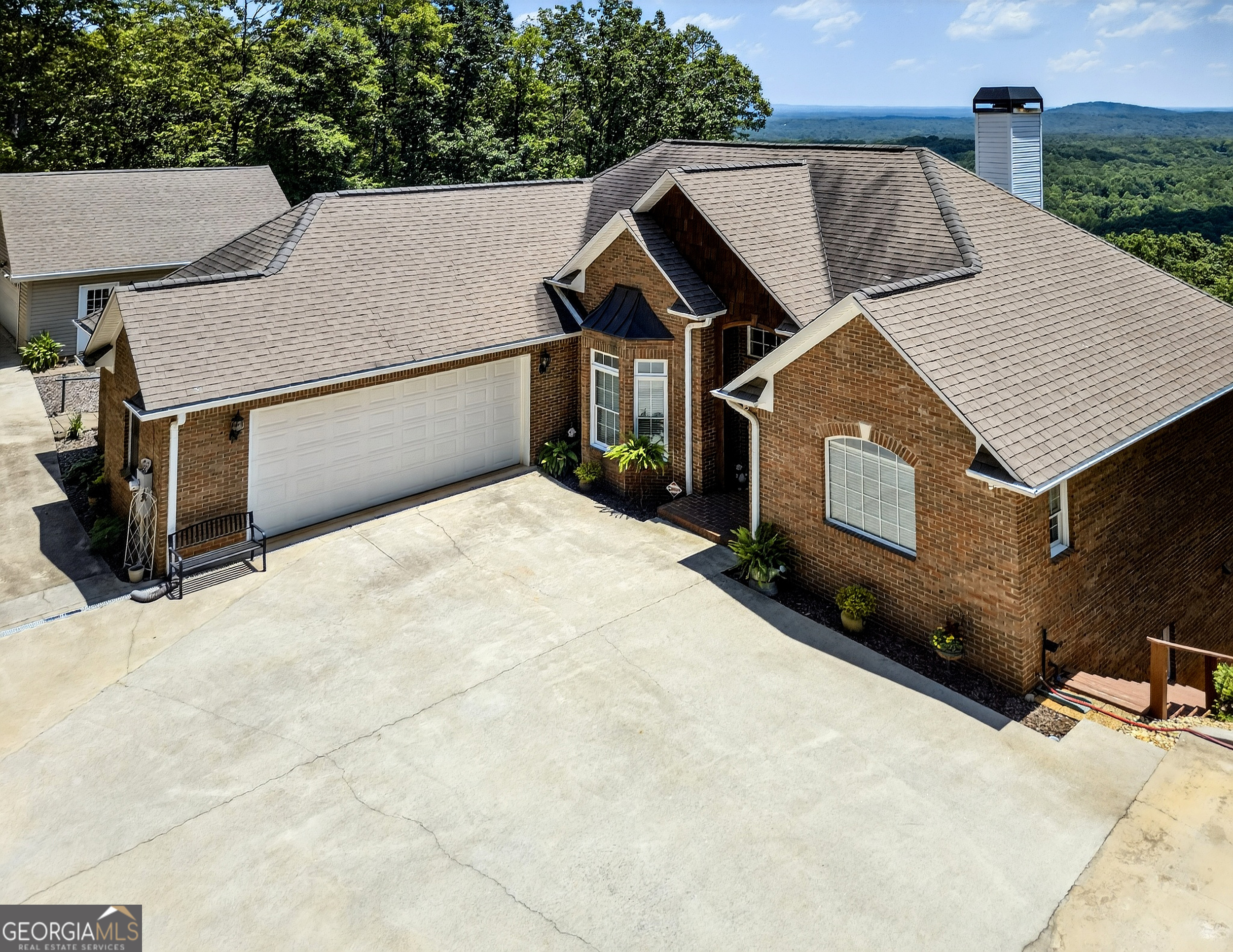865 Laurel Ridge RD