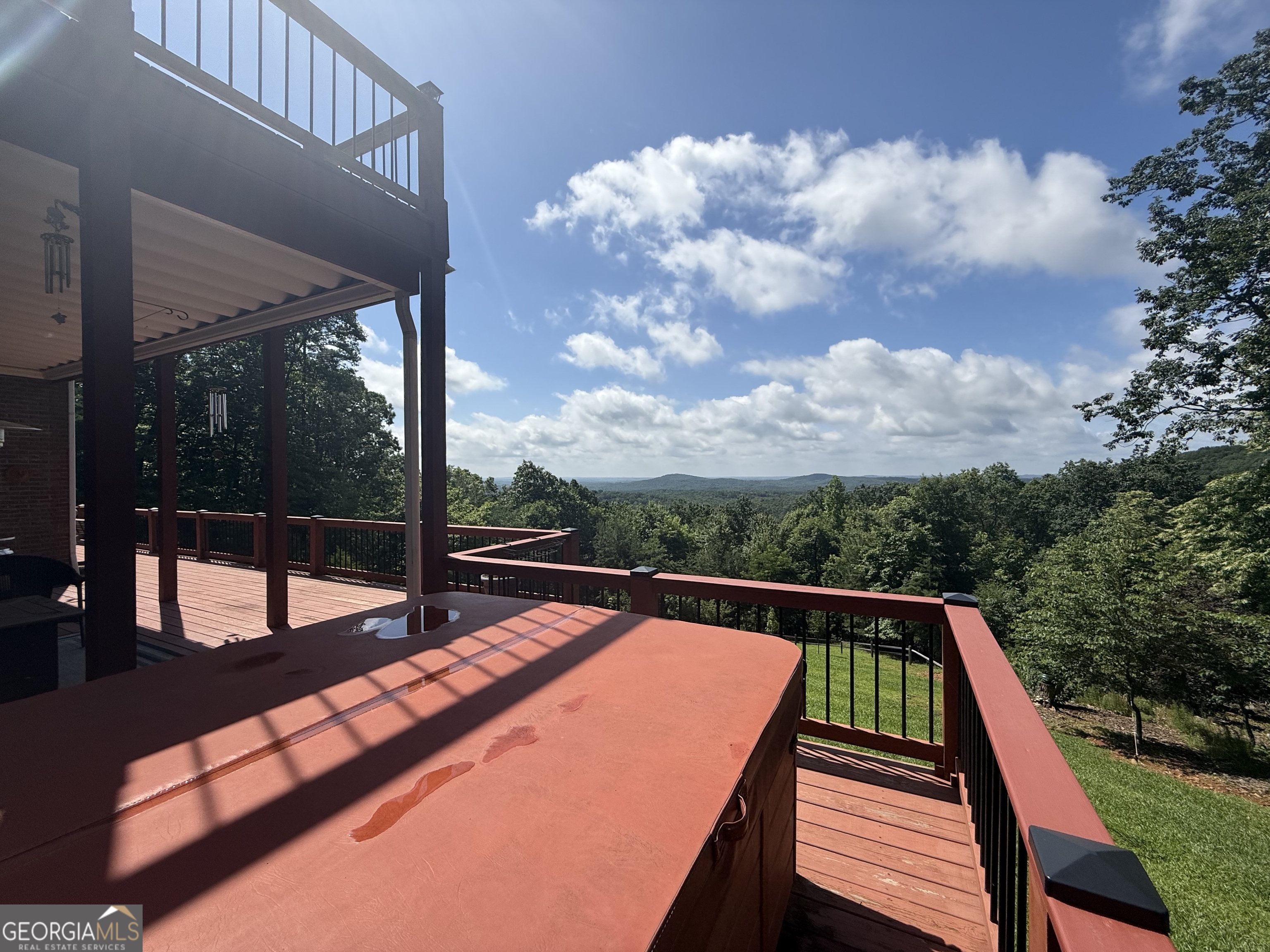 865 Laurel Ridge RD
