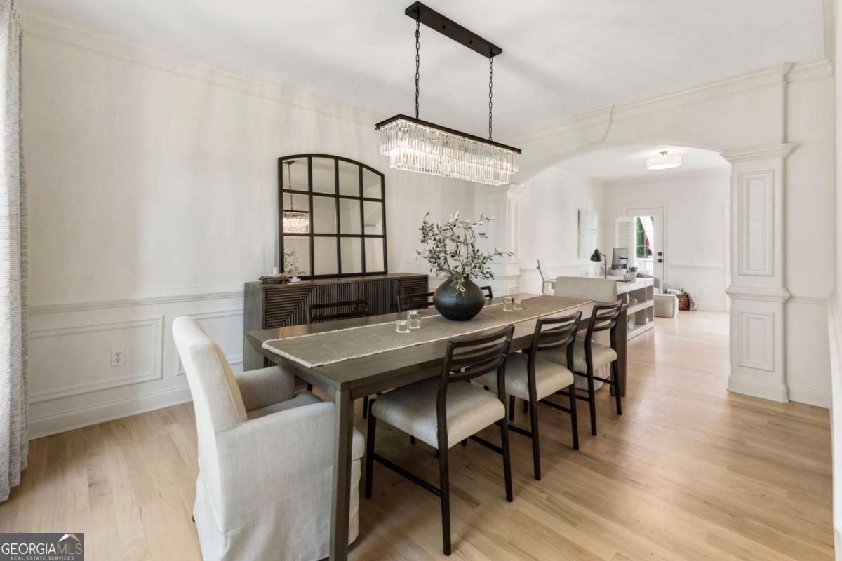 3962 Erin DR