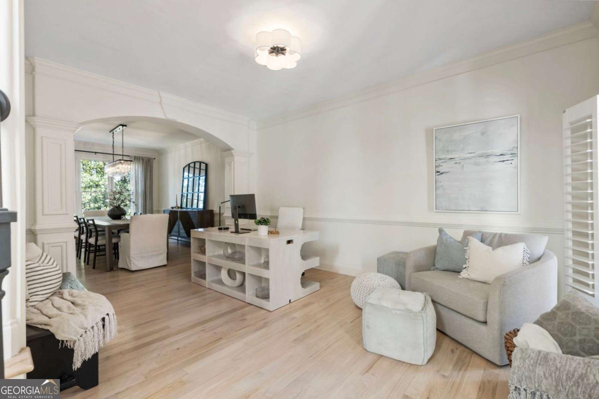 3962 Erin DR