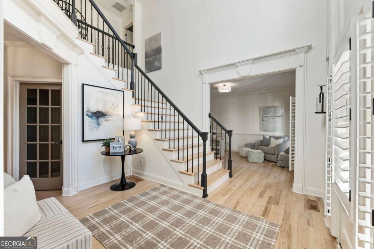 3962 Erin DR