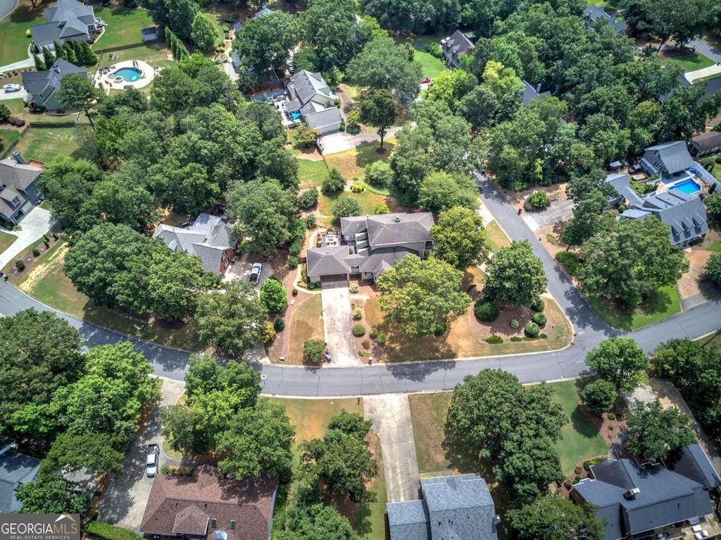 Photo of 11 Forest Hill Drive SW, Cartersville, GA 30120 (MLS # 10702811)