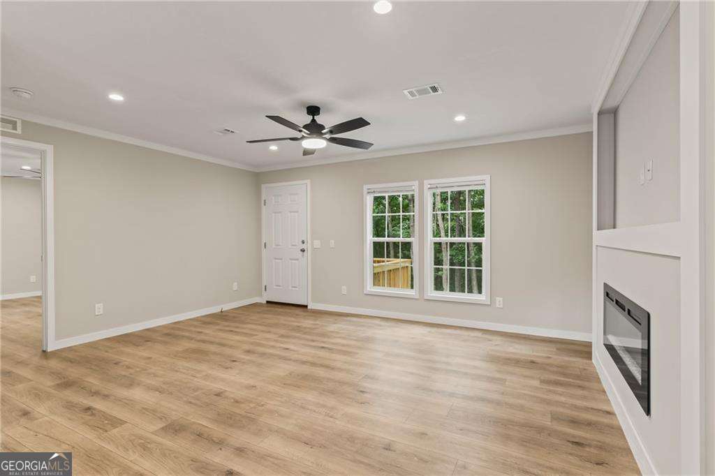 155 Banks Chapel RD NE