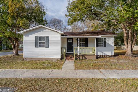 Photo of 1210 Washington Avenue, Waycross, GA 31503 (MLS # 10695202)