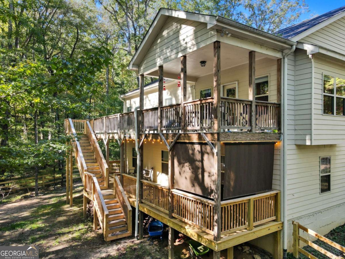 297 Cherokee DR N