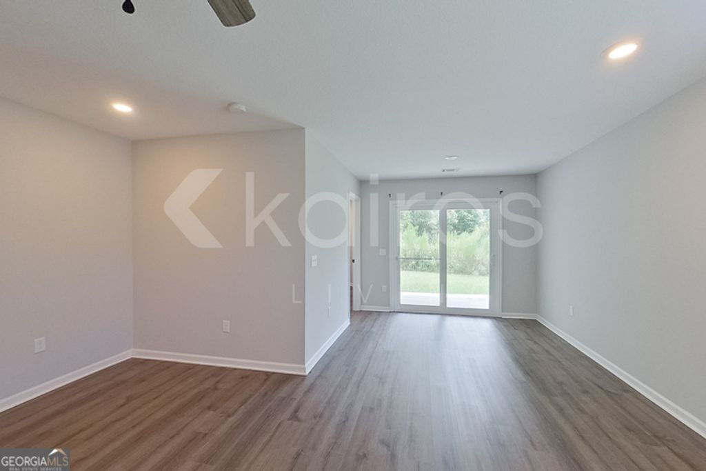 Photo of 52 Cottage Grove Drive, Brunswick, GA 31525 (MLS # 10762389)