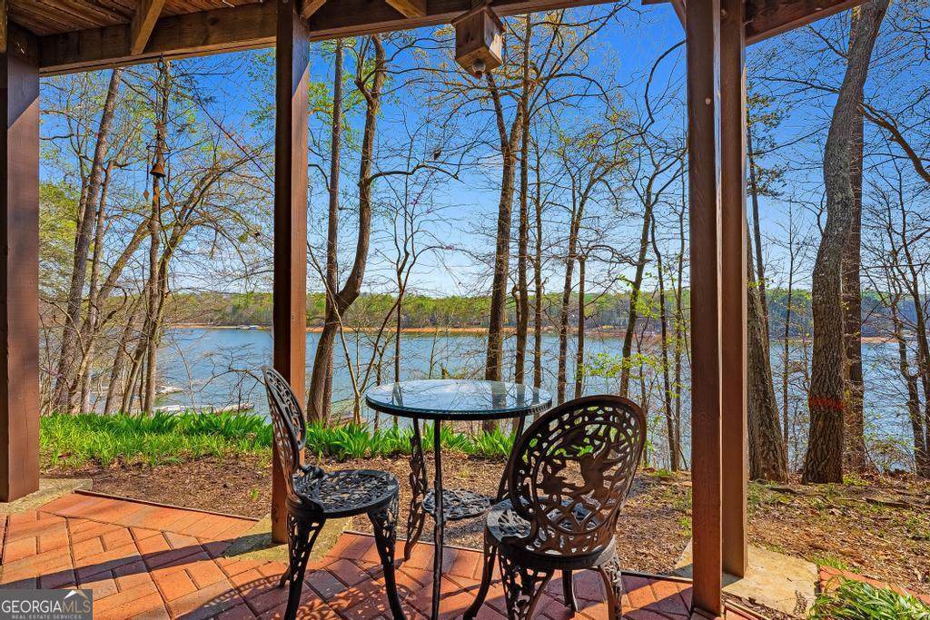 997 Rue Fleur de Lis