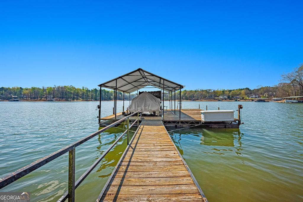 997 Rue Fleur de Lis